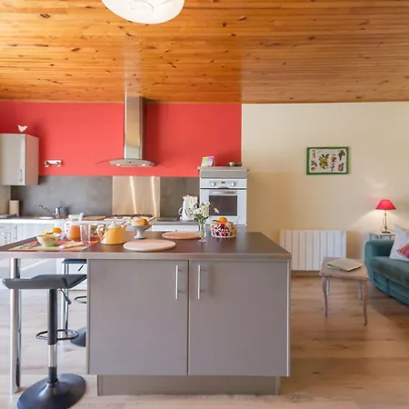 Spacieux Avec Jardin Prive A 20 Km De Nantes, Equipe Wi-fi Et Ideal Pour Familles - Fr-1-306-801 Holiday home