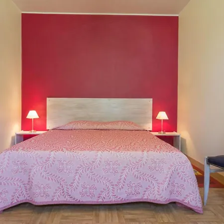 Spacieux Avec Jardin Prive A 20 Km De Nantes, Equipe Wi-fi Et Ideal Pour Familles - Fr-1-306-801 * Le Loroux-Bottereau